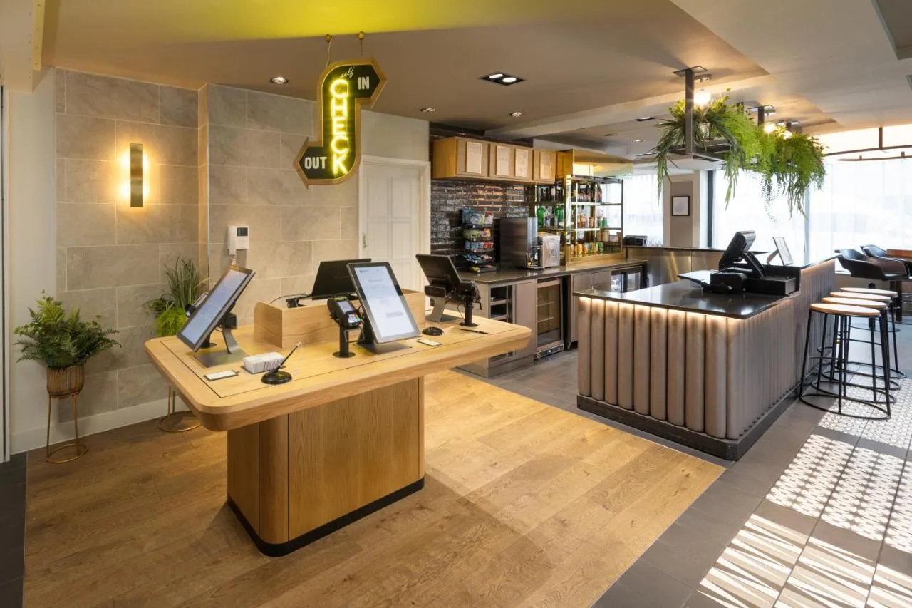 Coffee counter and bar at the King's Cross hotel's lobby café